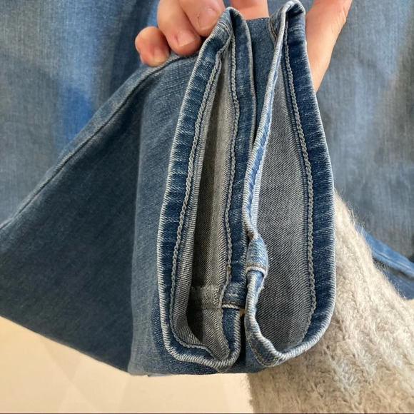 J BRAND Sz 32 Teagan High Rise Straight Leg Mid Wash Jeans - Picture 7 of 12